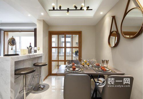巧妙吧台设计 112平米三室两厅港式风格装修实