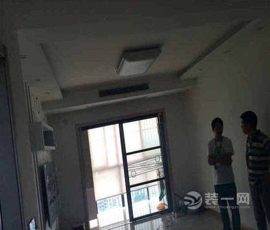 客厅安装效果图